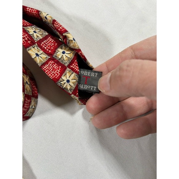 Vintage Robert Talbott Studio Geometric Daisy 100%Silk Tie Hand Sewn Made In USA - Picture 4 of 5